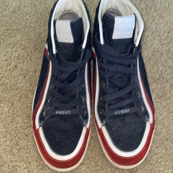 Gucci Other - Authentic Gucci zig zag sneakers